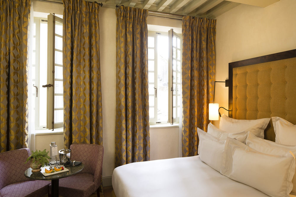 La Maison D'Uzes Relais & Chateaux Exterior photo
