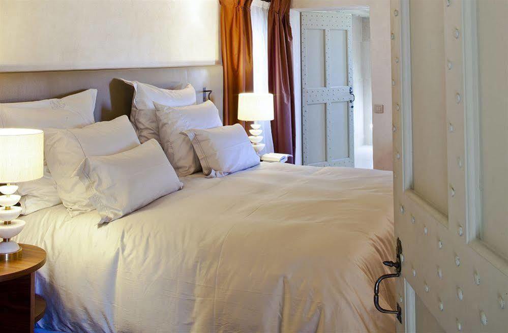 La Maison D'Uzes Relais & Chateaux Exterior photo